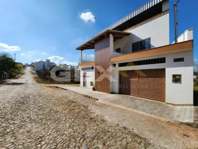 Casa com 3 Quartos à venda, 249m² no Chanadour, Divinópolis