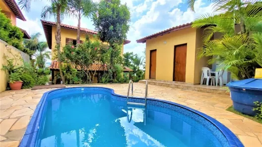 Casa de Condomínio com 4 Quartos à venda, 210m² no Jardim das Flores, Cotia