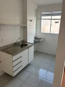 Apartamento com 2 Quartos para alugar, 46m² no Buraquinho, Lauro de Freitas