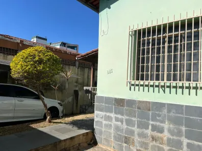 Casa com 4 Quartos à venda, 250m² no Padre Eustáquio, Belo Horizonte