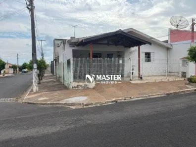 Casa com 3 Quartos à venda, 210m² no Núcleo Habitacional Nova Marília, Marília