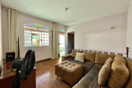 Casa com 3 Quartos à venda, 380m² no Dom Joaquim, Belo Horizonte