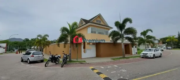 Casa de Condomínio com 4 Quartos à venda, 400m² no Vargem Grande, Rio de Janeiro