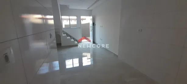 Casa de Condomínio com 2 Quartos à venda, 58m² no Princesa, Praia Grande