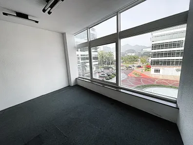 Sala Comercial para alugar, 43m² no Barra Olímpica, Rio de Janeiro