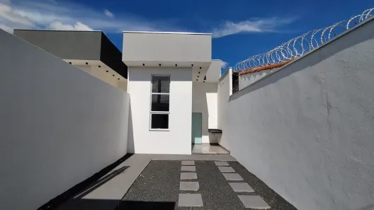 Casa com 3 Quartos à venda, 85m² no Segismundo Pereira, Uberlândia