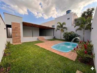Casa com 3 Quartos à venda, 180m² no Setor Garavelo, Aparecida de Goiânia