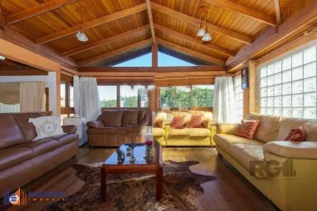 Casa com 4 Quartos à venda, 350m² no Passo da Areia, Porto Alegre