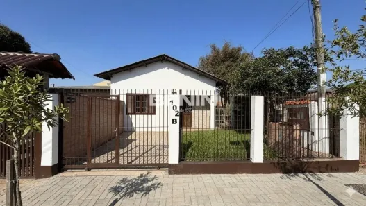 Casa com 2 Quartos para alugar, 58m² no Harmonia, Canoas