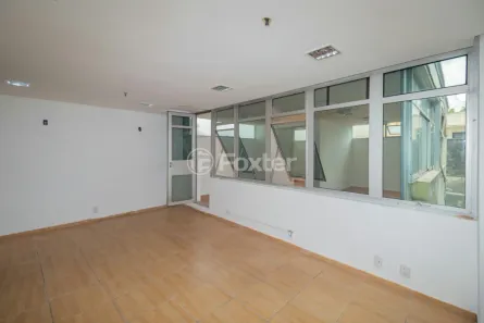 Sala Comercial à venda, 38m² no Rio Branco, Porto Alegre