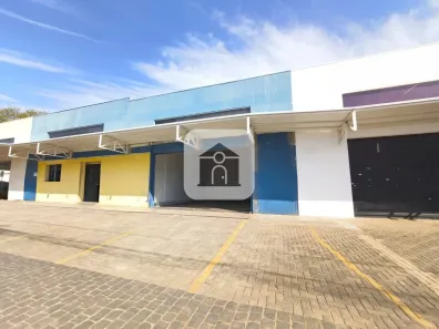 Galpão/Depósito/Armazém para alugar, 160m² no Segismundo Pereira, Uberlândia