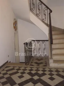 Prédio Comercial com 9 Quartos à venda, 383m² no Urca, Rio de Janeiro