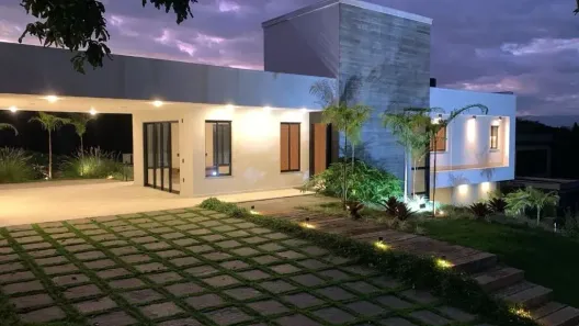 Casa com 4 Quartos à venda, 272m² no Chácara São Félix, Taubaté