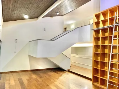 Sobrado com 4 Quartos à venda, 438m² no Gleba Fazenda Palhano, Londrina