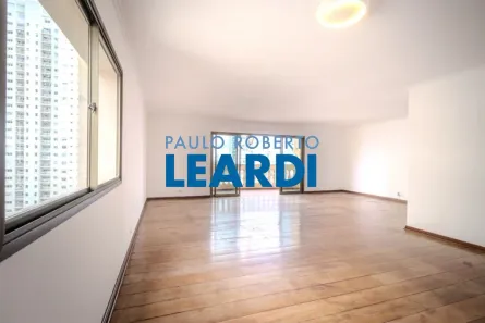 Apartamento com 5 Quartos à venda, 210m² no Campo Belo, São Paulo