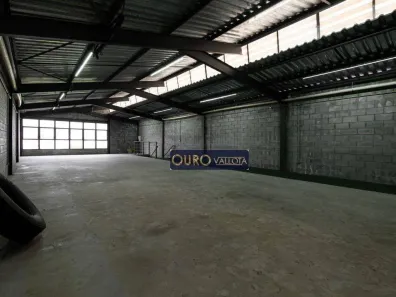 Galpão/Depósito/Armazém para alugar, 674m² no Parque São Lucas, São Paulo