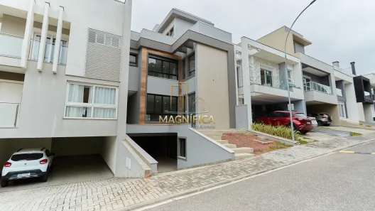 Casa de Condomínio com 3 Quartos à venda, 323m² no Uberaba, Curitiba