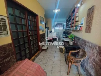 Casa com 4 Quartos à venda, 340m² no Vila Mathias, Santos