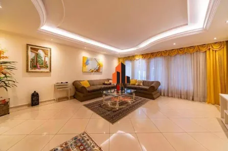 Sobrado com 3 Quartos à venda, 400m² no Vila Assunção, Santo André
