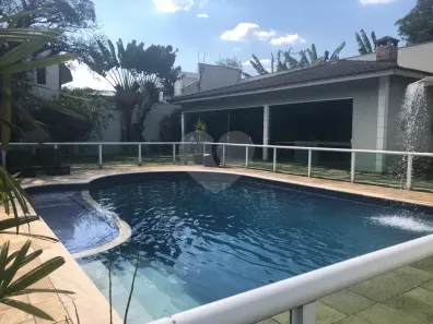 Sobrado com 4 Quartos à venda, 361m² no Jardim Leonor Mendes de Barros, São Paulo