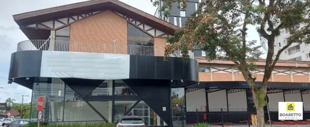 Sala Comercial para alugar, 900m² no América, Joinville