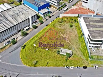 Lote/Terreno à venda, 3940m² no Loteamento Parque Industrial, Jundiaí