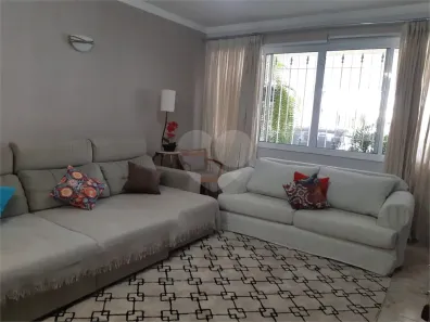 Sobrado com 3 Quartos à venda, 180m² no Vila Romero, São Paulo