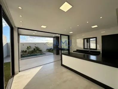 Sobrado com 3 Quartos à venda, 207m² no Jardins Capri, Senador Canedo