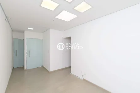 Ponto Comercial para alugar, 140m² no Santa Efigênia, Belo Horizonte