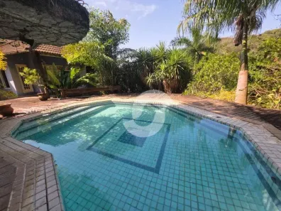 Casa de Condomínio com 3 Quartos à venda, 520m² no Engenho do Mato, Niterói