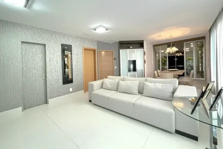 Apartamento com 4 Quartos para alugar, 130m² no Savassi, Belo Horizonte