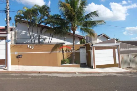 Casa com 4 Quartos à venda, 278m² no Parque Franceschini, Sumaré
