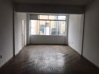 Sala Comercial para alugar, 44m² no Centro Histórico, Porto Alegre