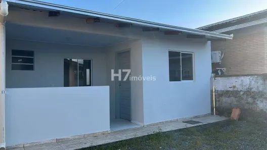 Kitnet com 1 Quarto para alugar, 30m² no Morro do Meio, Joinville