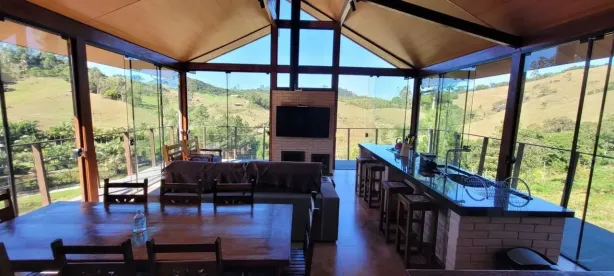 Fazenda/Sítio com 3 Quartos à venda, 200m² no , Santo Amaro da Imperatriz