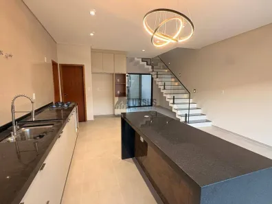 Casa de Condomínio com 3 Quartos à venda, 190m² no Piracangaguá, Taubaté