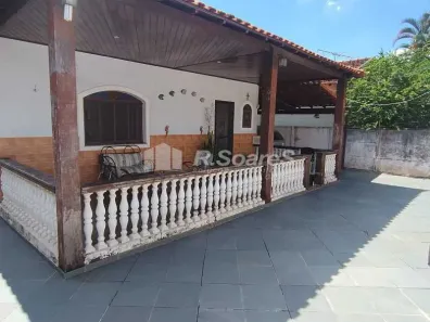 Casa com 2 Quartos à venda, 140m² no Jardim Sulacap, Rio de Janeiro