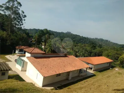 Fazenda/Sítio com 3 Quartos à venda, 690m² no Jardim Aladim, São Paulo