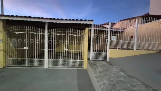 Casa com 3 Quartos para alugar, 130m² no Jardim Europa, Bragança Paulista
