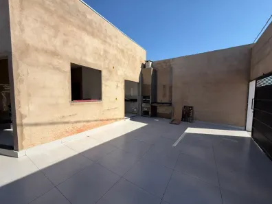 Casa com 2 Quartos à venda, 80m² no Delfino Magalhães, Montes Claros