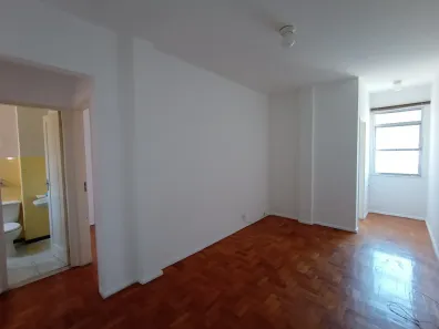 Apartamento com 2 Quartos para alugar, 46m² no Centro, Petrópolis