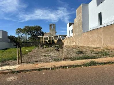Lote/Terreno à venda, 367m² no Jardim Karaíba, Uberlândia