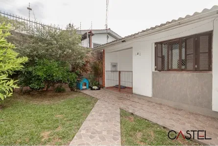Casa com 3 Quartos à venda, 80m² no Santa Tereza, Porto Alegre