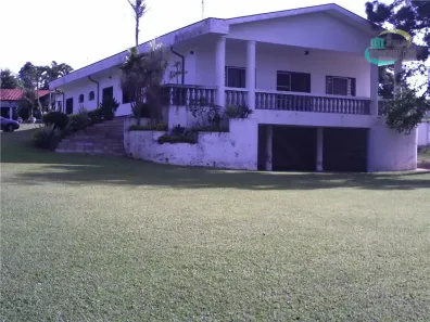 Fazenda/Sítio com 4 Quartos à venda, 600m² no Monte Carlo, Americana
