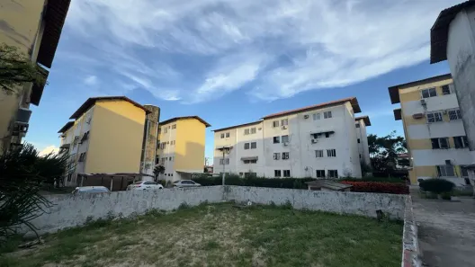 Apartamento com 2 Quartos para alugar, 47m² no Bonsucesso, Fortaleza