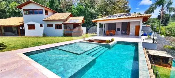 Casa de Condomínio com 3 Quartos para alugar, 237m² no Roseira, Mairiporã