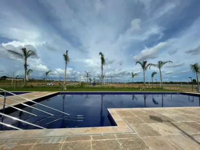 Lote/Terreno à venda, 250m² no Novo Mundo, Várzea Grande