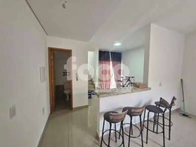 Casa de Condomínio com 2 Quartos para alugar, 84m² no Jardim Ipanema, Uberlândia