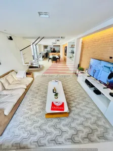 Sobrado com 3 Quartos para alugar, 194m² no Pinheiros, São Paulo