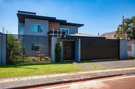 Casa com 3 Quartos à venda, 262m² no Panorama, Foz do Iguaçu